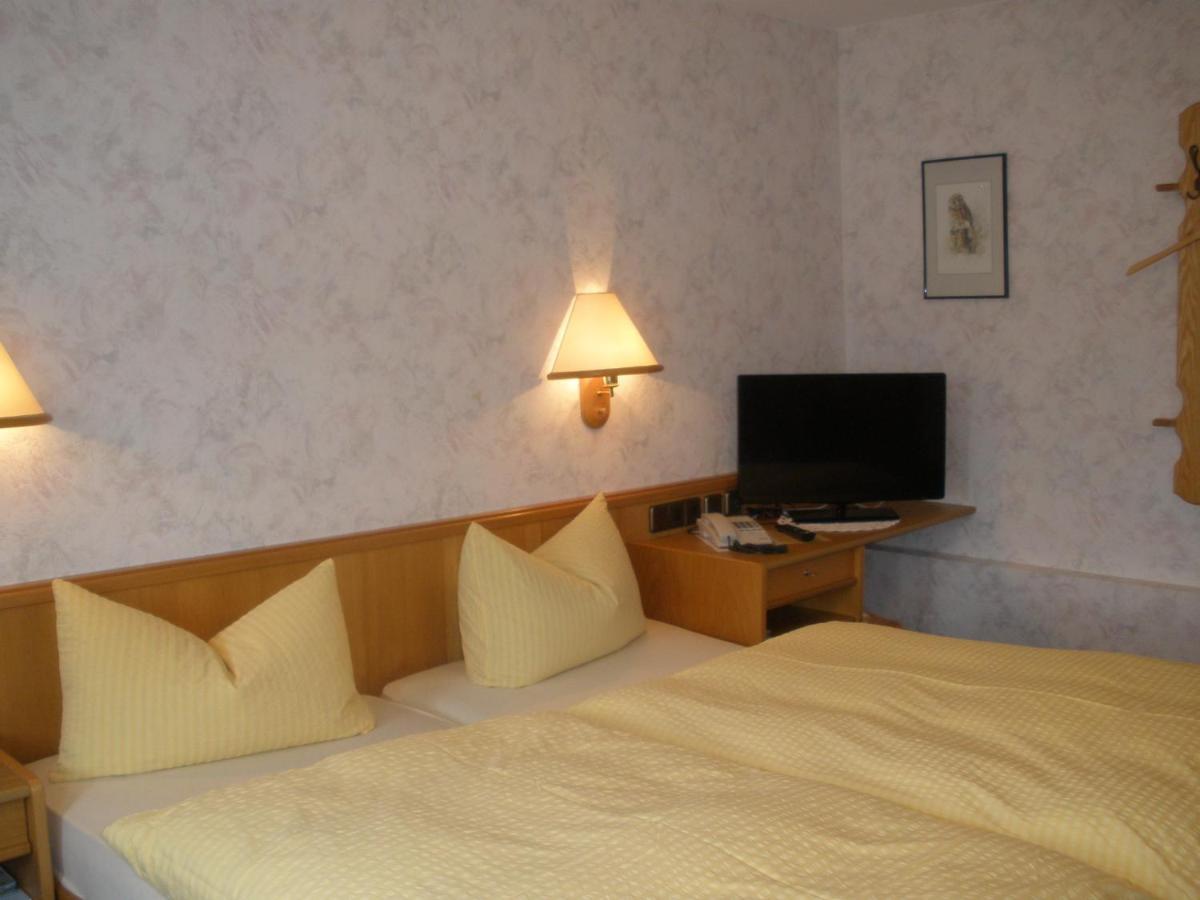 Landhotel Gasthof Zur Post Langewiese Pokój zdjęcie